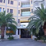 Hotel San Luca Rossano