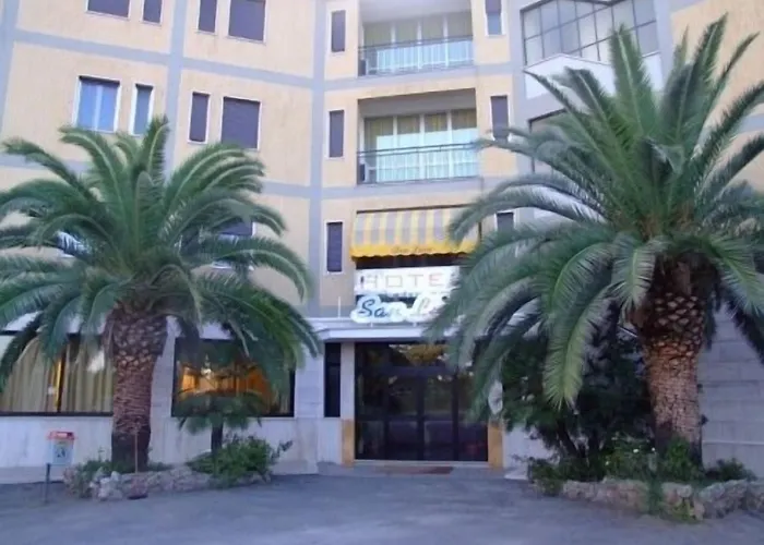 Hotel San Luca Rossano