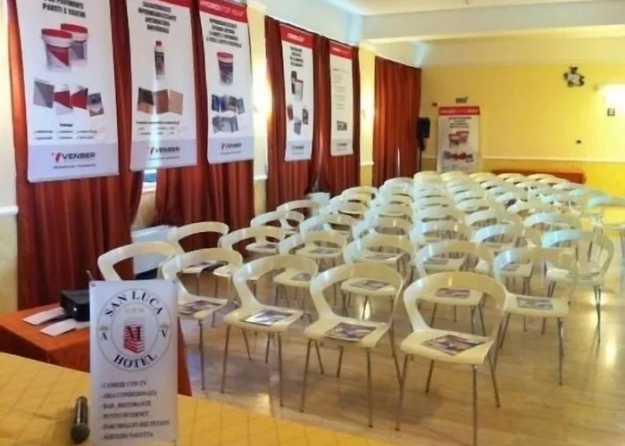 Hotel San Luca Rossano