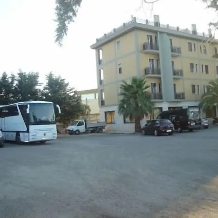 San Luca מלון רוסאנו