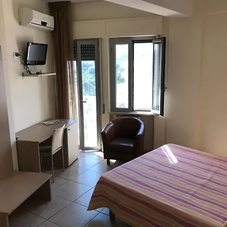 San Luca רוסאנו